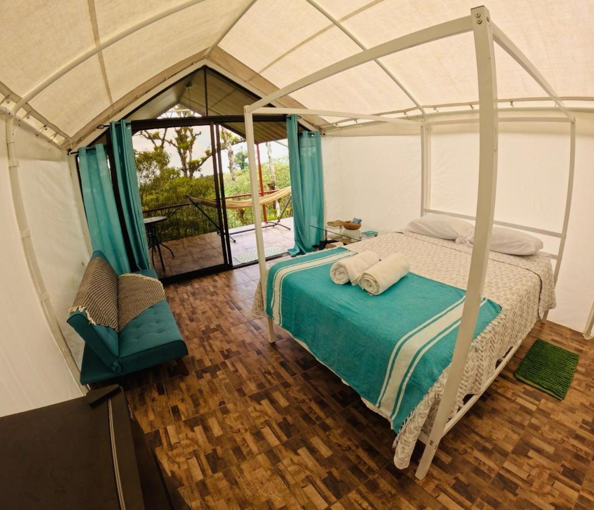 Garza Del Sol Glamping Rio Celeste Buganvilia Экстерьер фото